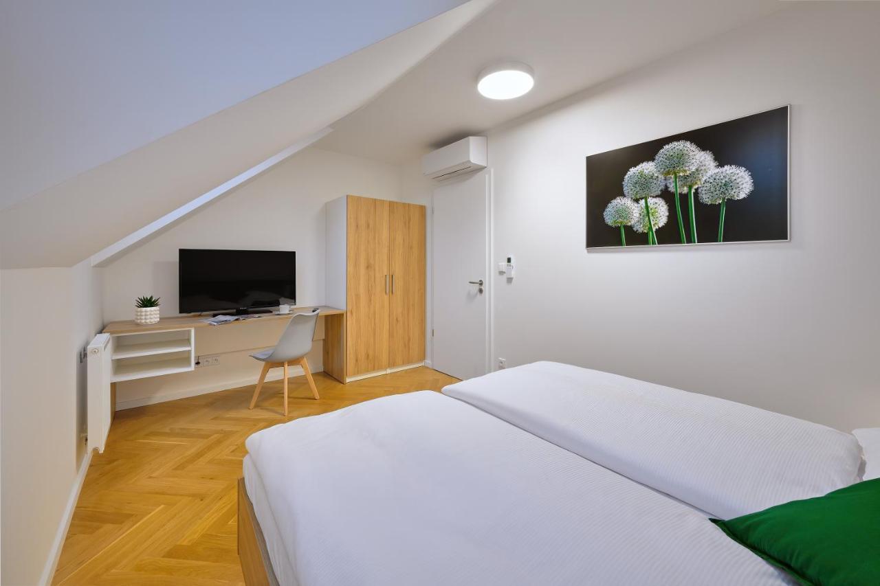 פראג Downtown Suites Rubesova מראה חיצוני תמונה