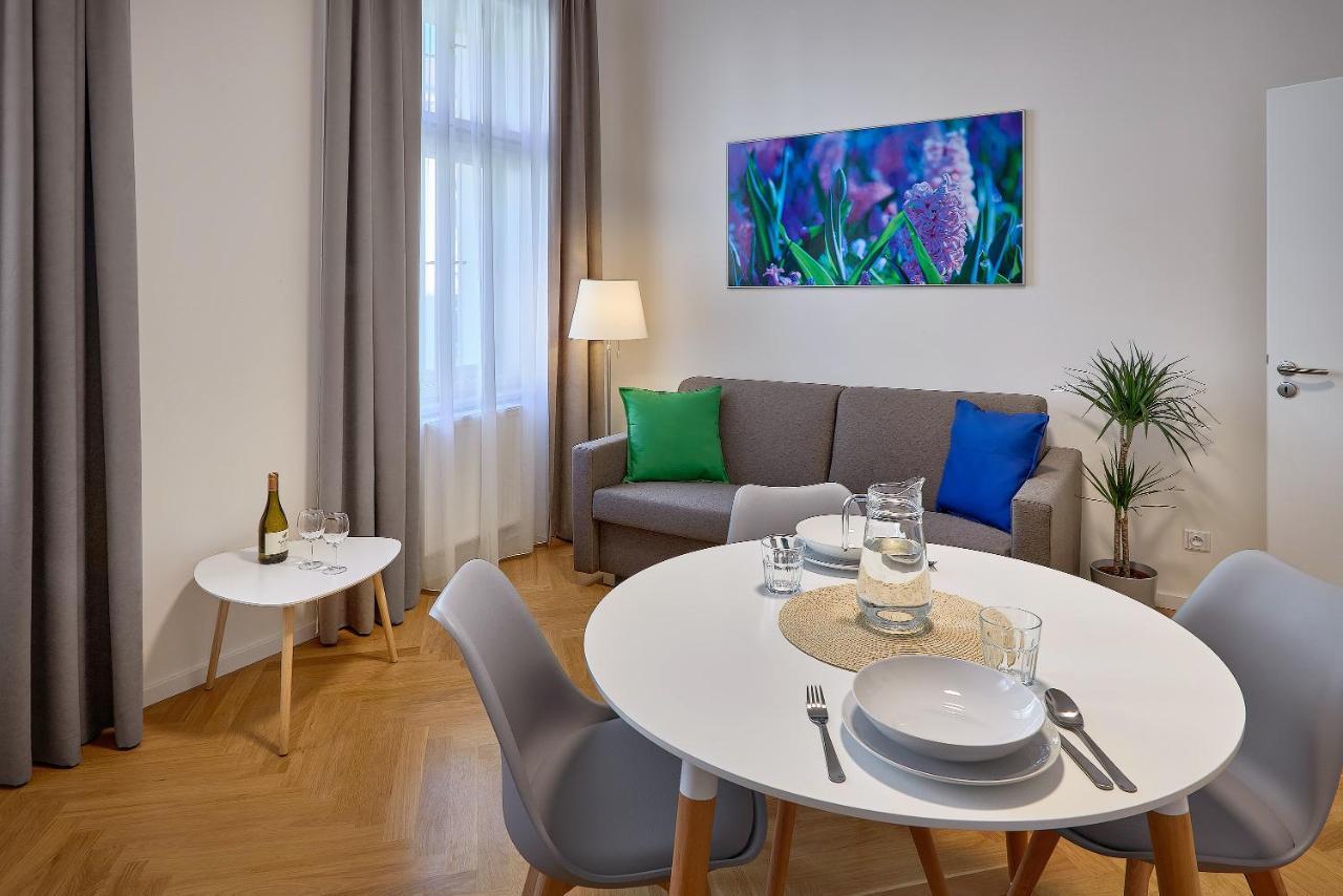 פראג Downtown Suites Rubesova מראה חיצוני תמונה