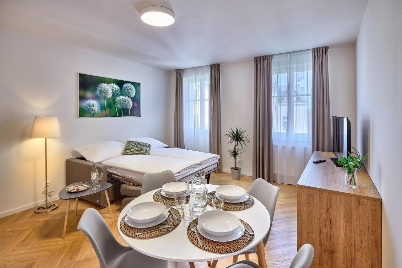 פראג Downtown Suites Rubesova מראה חיצוני תמונה