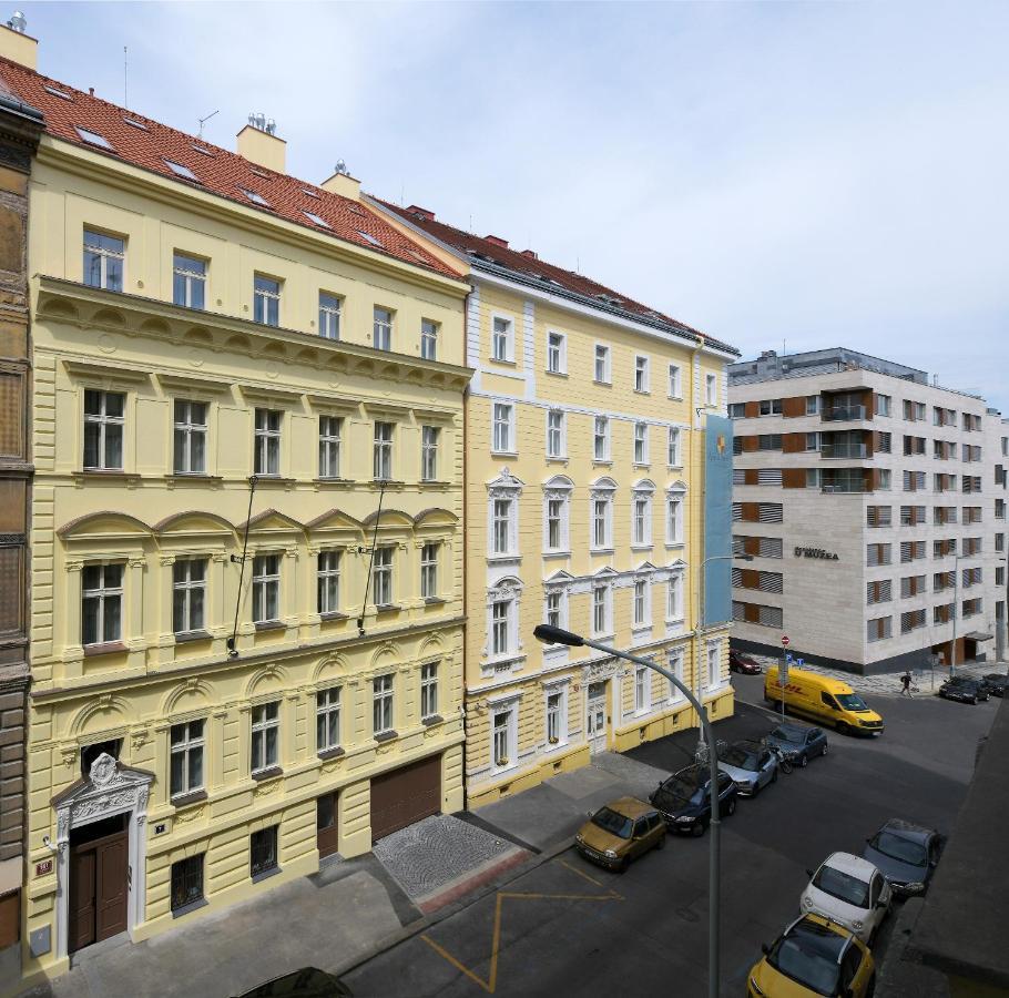 פראג Downtown Suites Rubesova מראה חיצוני תמונה