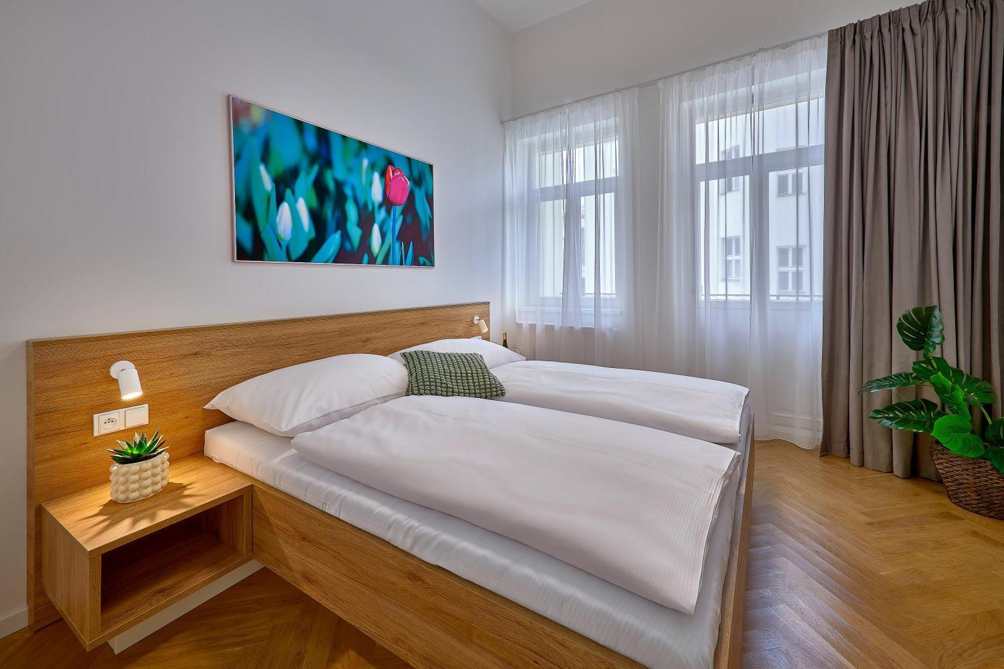 פראג Downtown Suites Rubesova מראה חיצוני תמונה